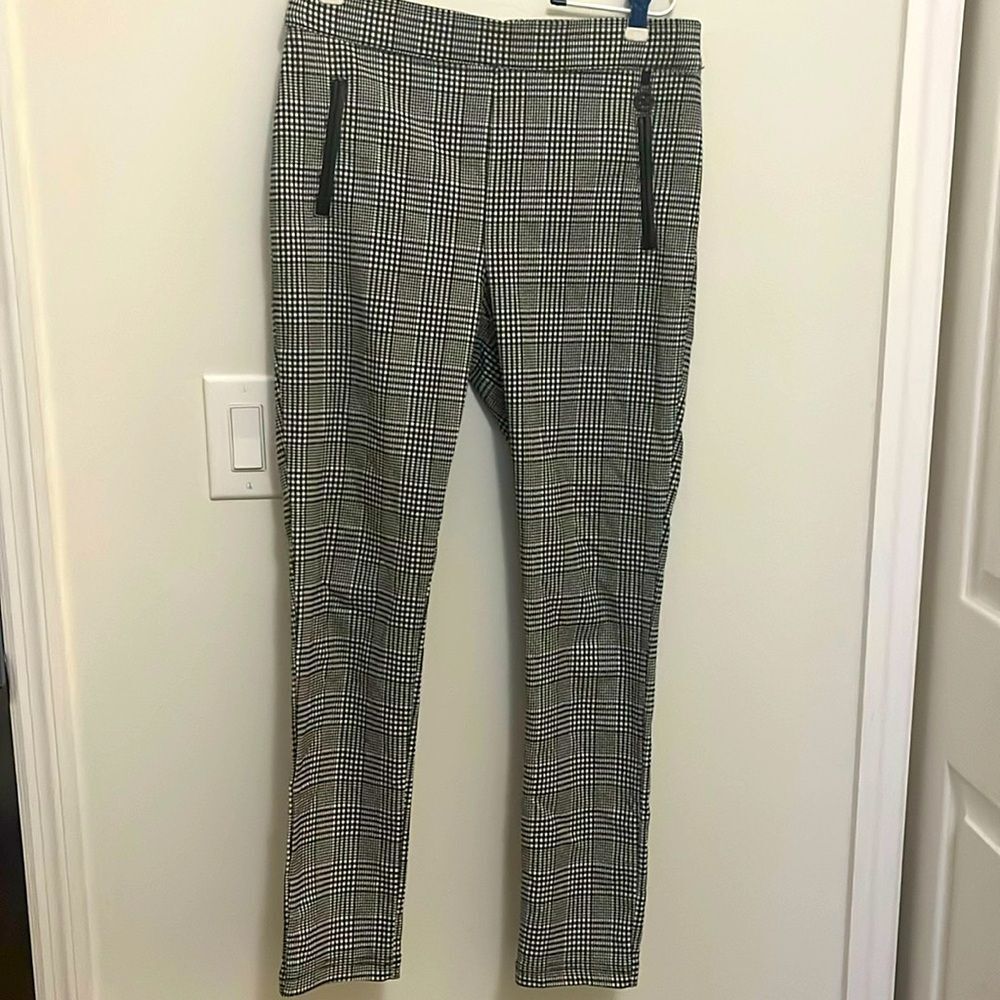 Calvin Klein Women's Black Plaid Skinny Pants Size 8